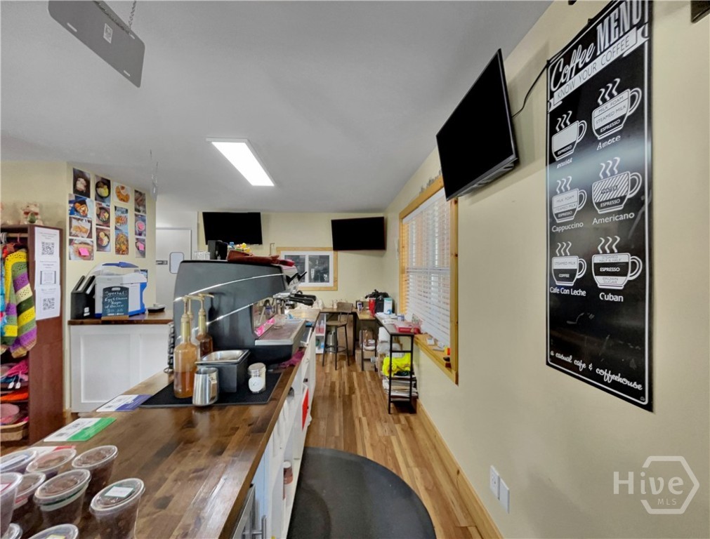 9 Callaway Drive Property Photo 13