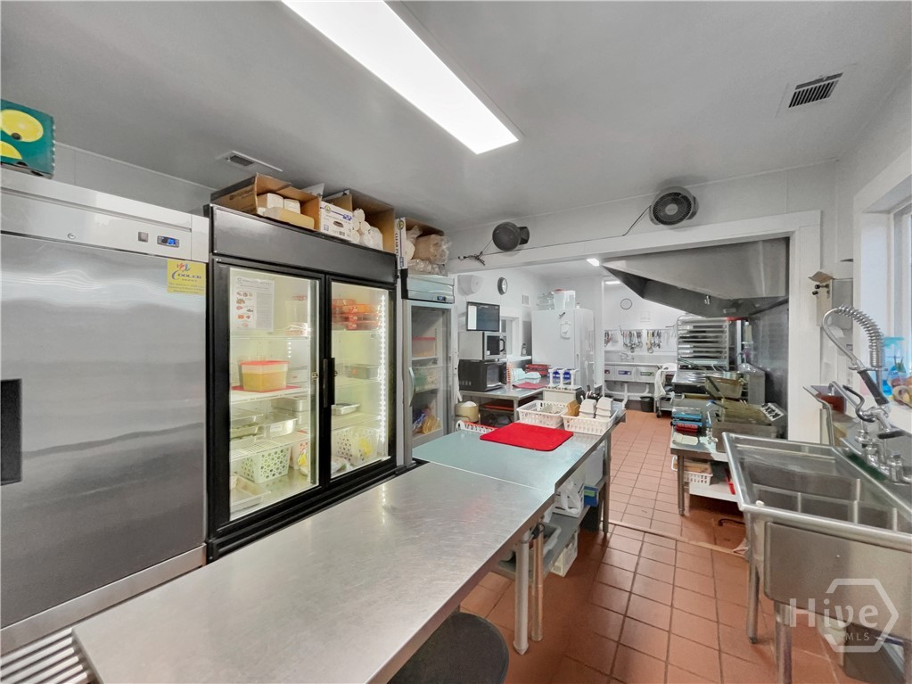 9 Callaway Drive Property Photo 18