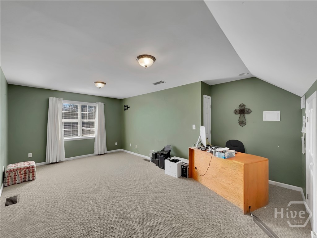 9 Callaway Drive Property Photo 27