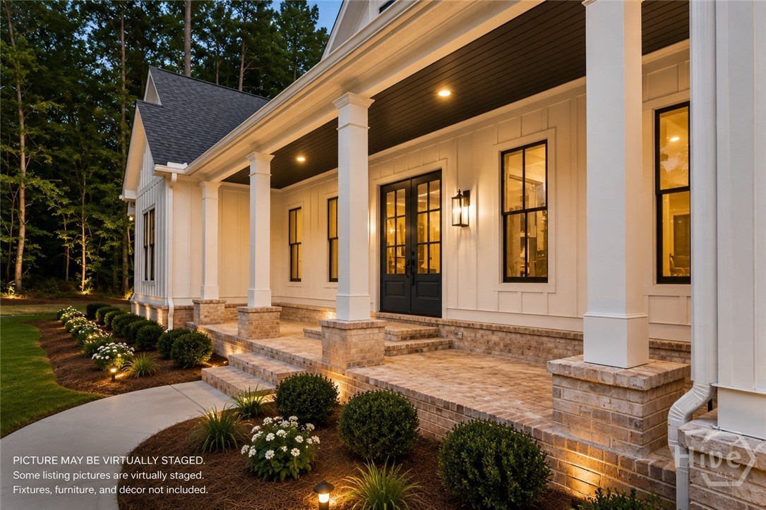 36 Alcovy Springs Drive Property Photo 3