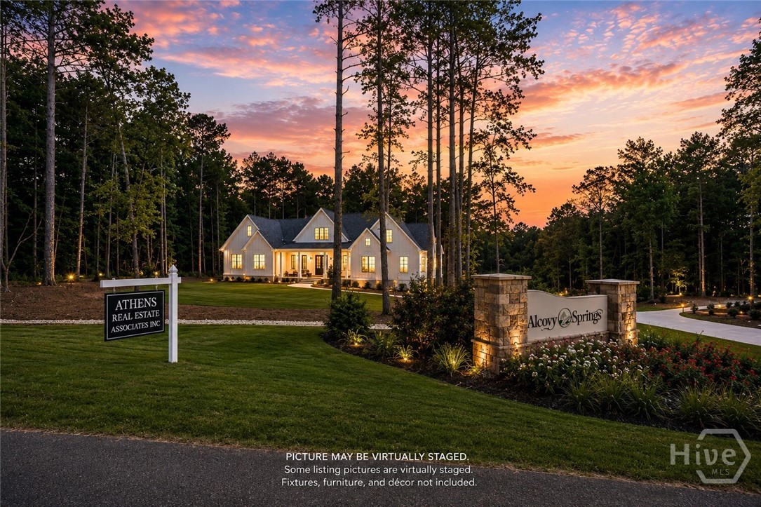 36 Alcovy Springs Drive Property Photo 8