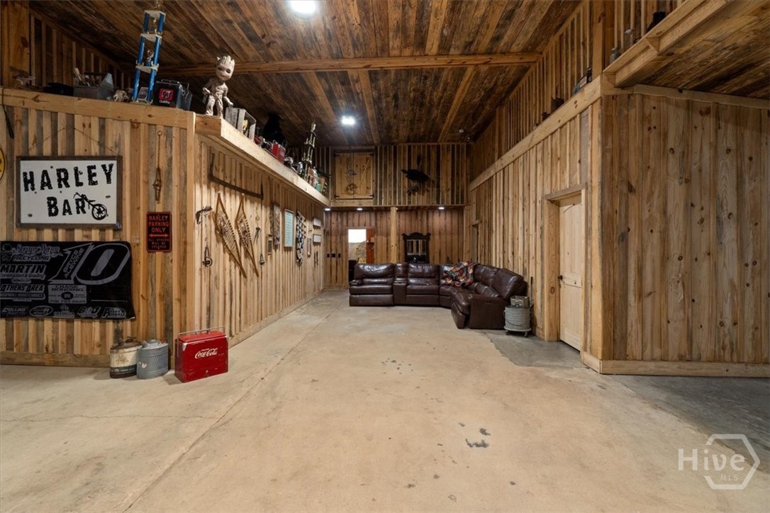 284 Snow Farm Road Property Photo 35
