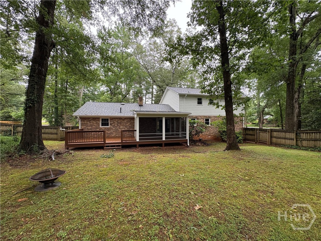 196 Avalon Drive Property Photo 9