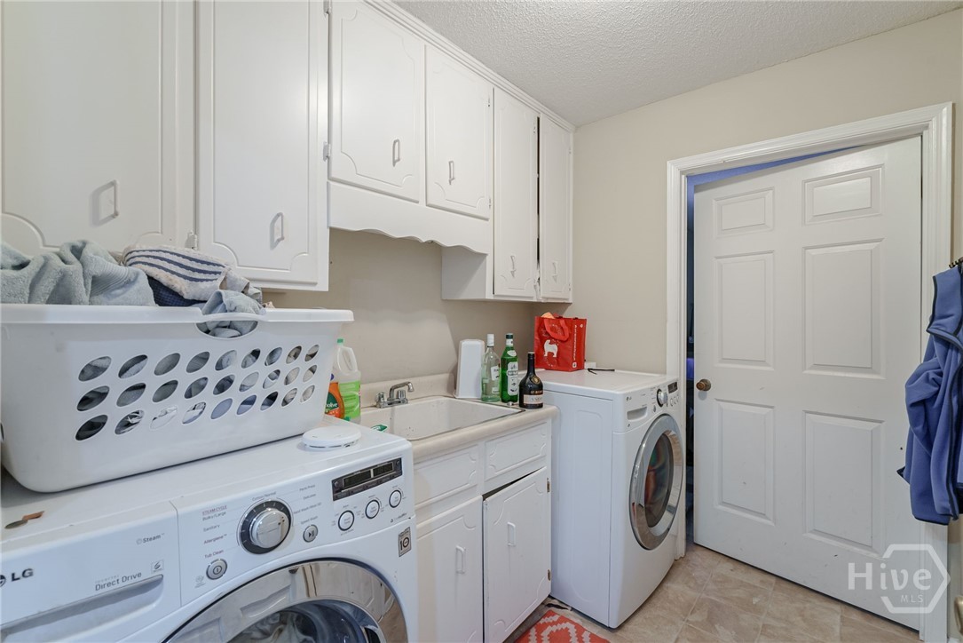 196 Avalon Drive Property Photo 32