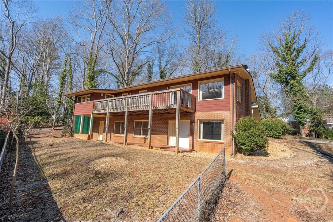 625 Forest Road Property Photo 36