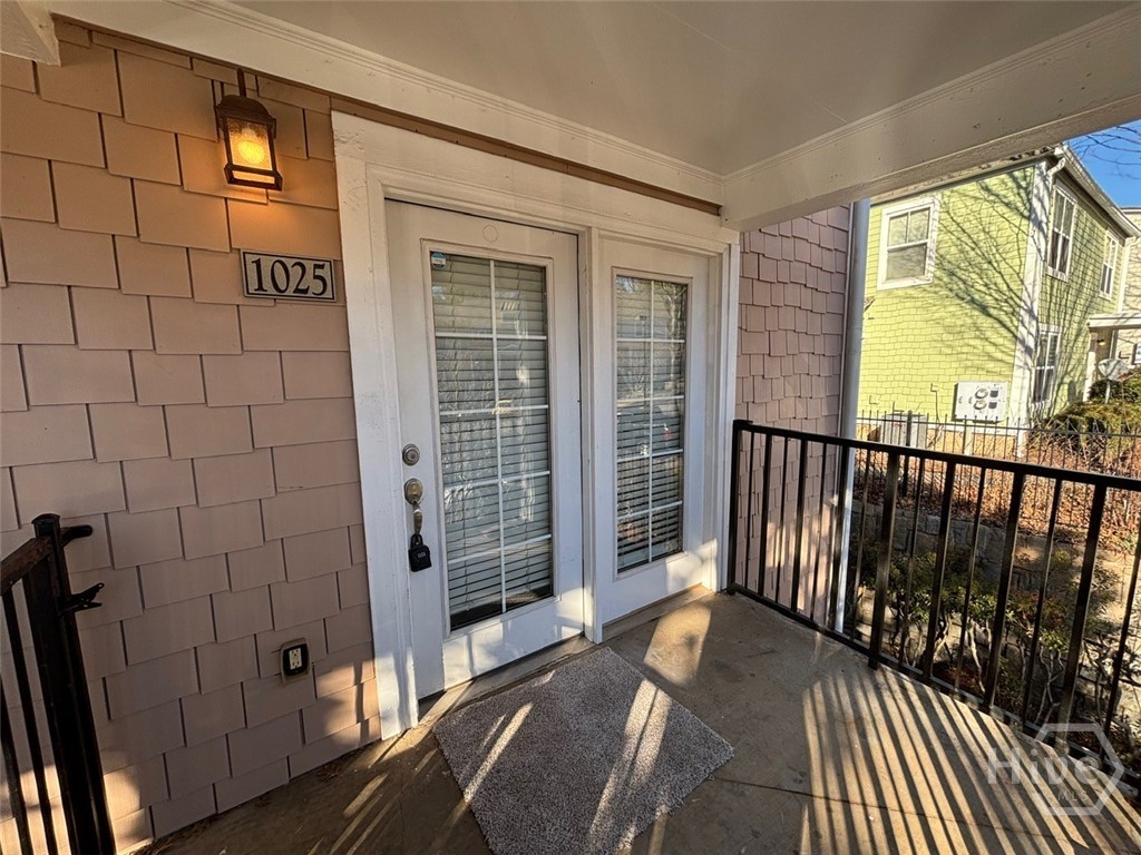 1035 Barnett Shoals Road 1025 Property Photo 2