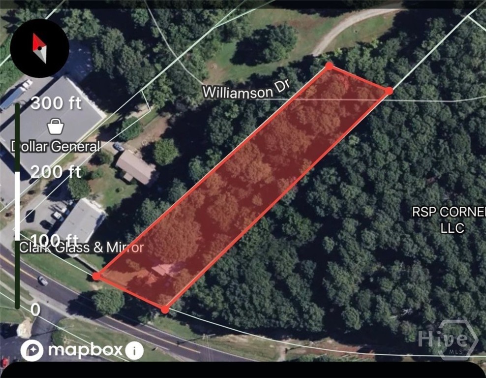 1596 Glenn Carrie Road Property Photo 3