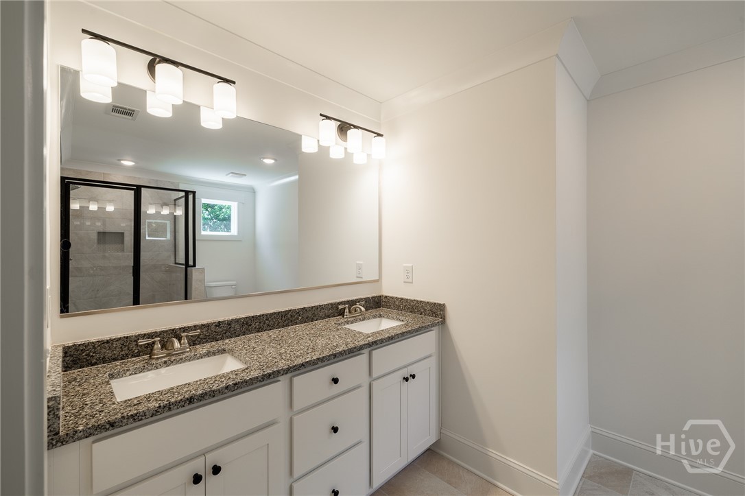 169 Vine Street Property Photo 26