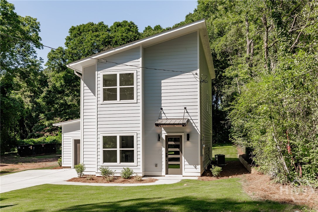 169 Vine Street Property Photo 33