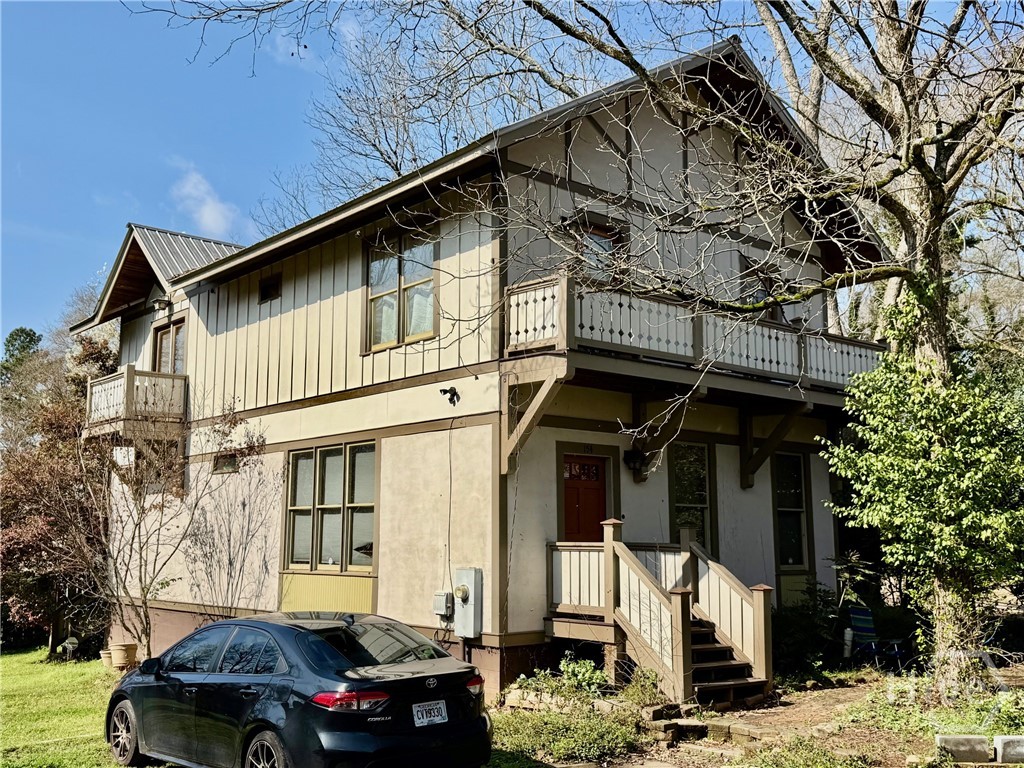 169 Vine Street Property Photo 45