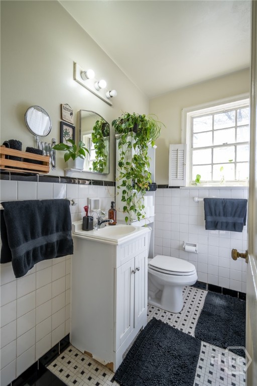 1449 Milledge Avenue Property Photo 15