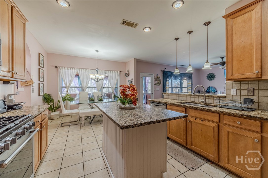 598 Georgia Circle Property Photo 14