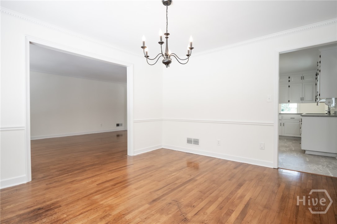 215 Lenox Road Property Photo 13