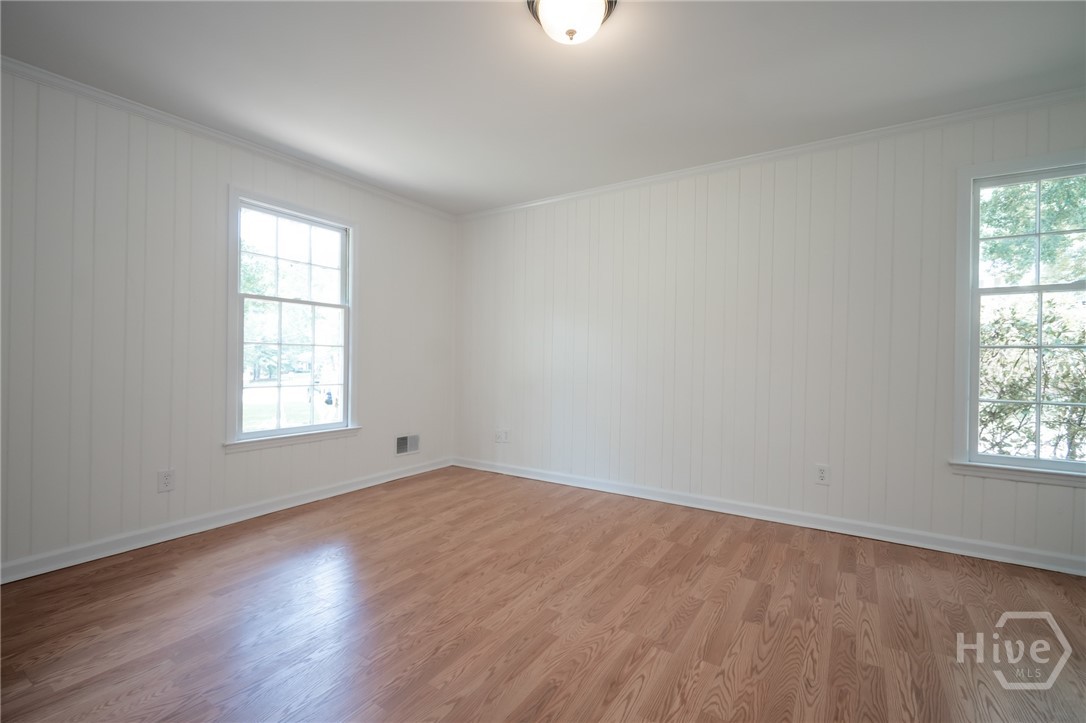 215 Lenox Road Property Photo 29