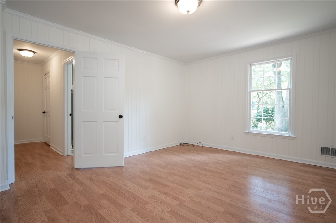 215 Lenox Road Property Photo 32