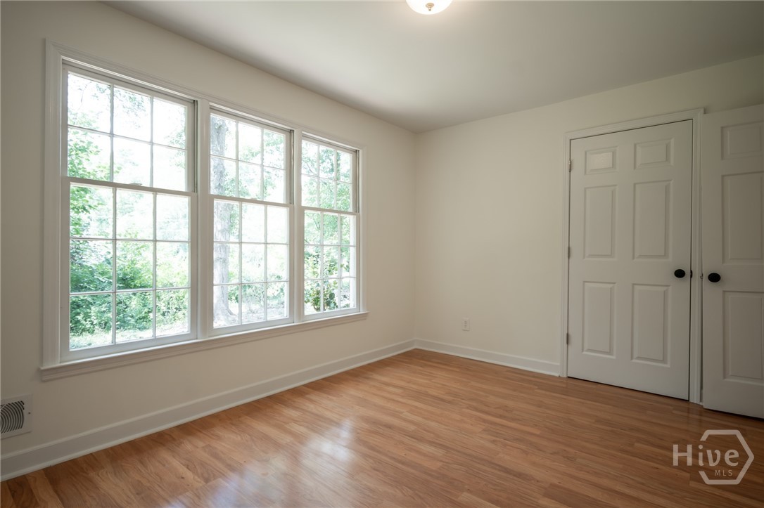 215 Lenox Road Property Photo 38
