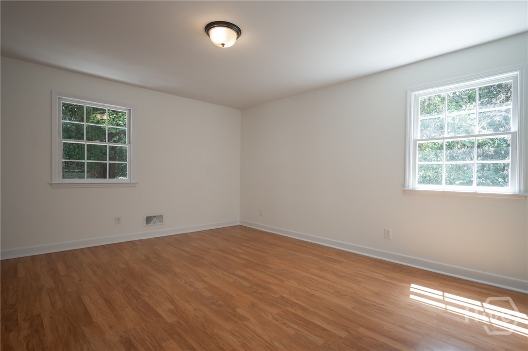 215 Lenox Road Property Photo 40