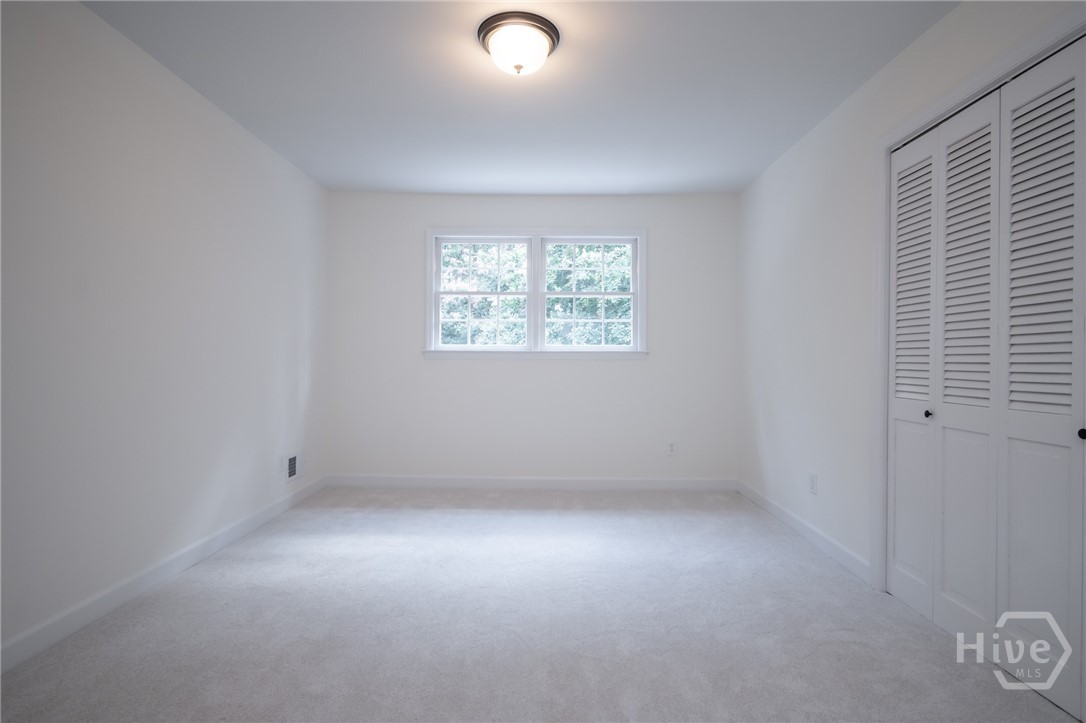 215 Lenox Road Property Photo 58
