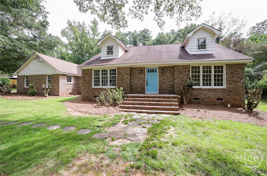 215 Lenox Road Property Photo 70