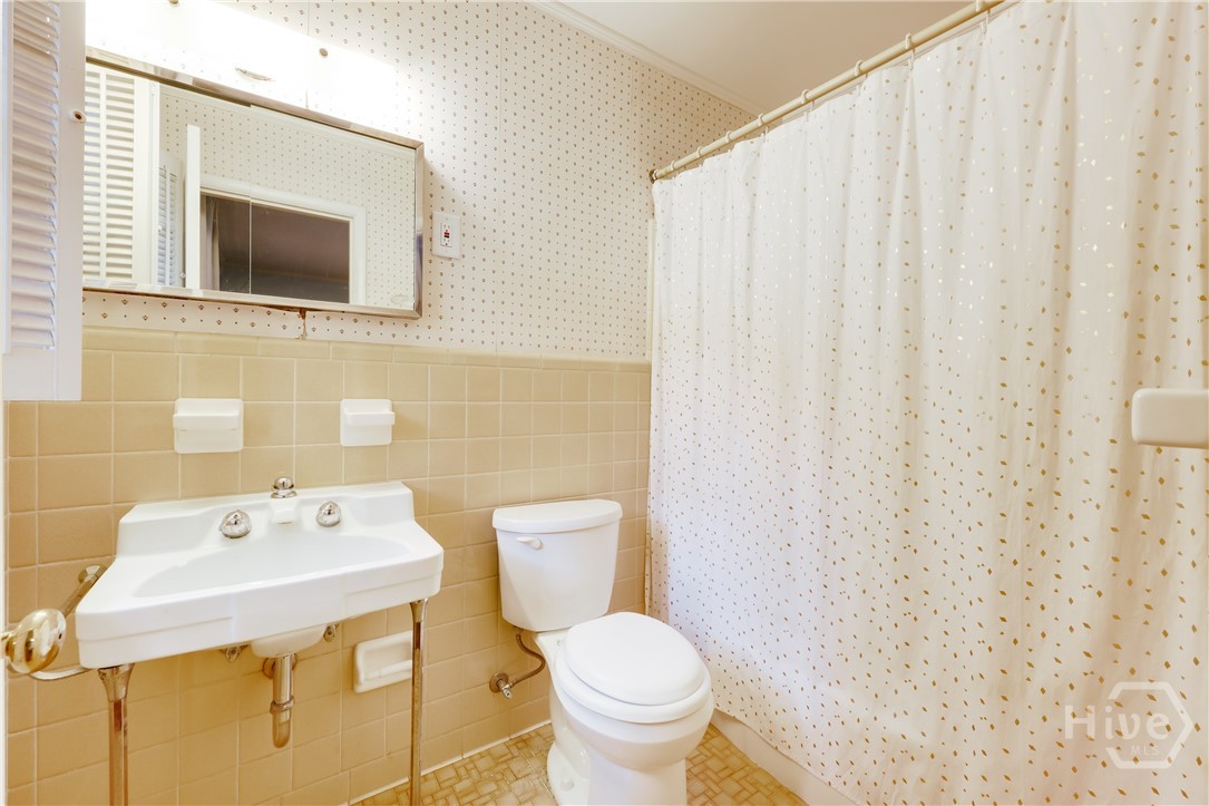 750 Glenwood Drive Property Photo 22