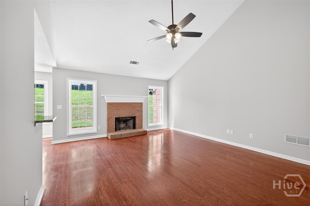 719 Mallard Drive Property Photo 8