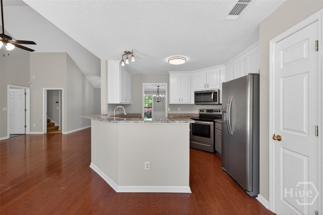 719 Mallard Drive Property Photo 15