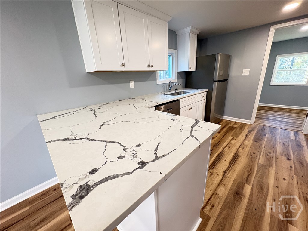 286 Pine Avenue Property Photo 4