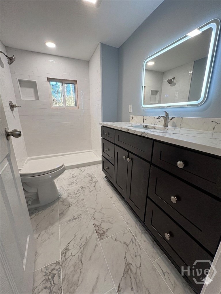 286 Pine Avenue Property Photo 14