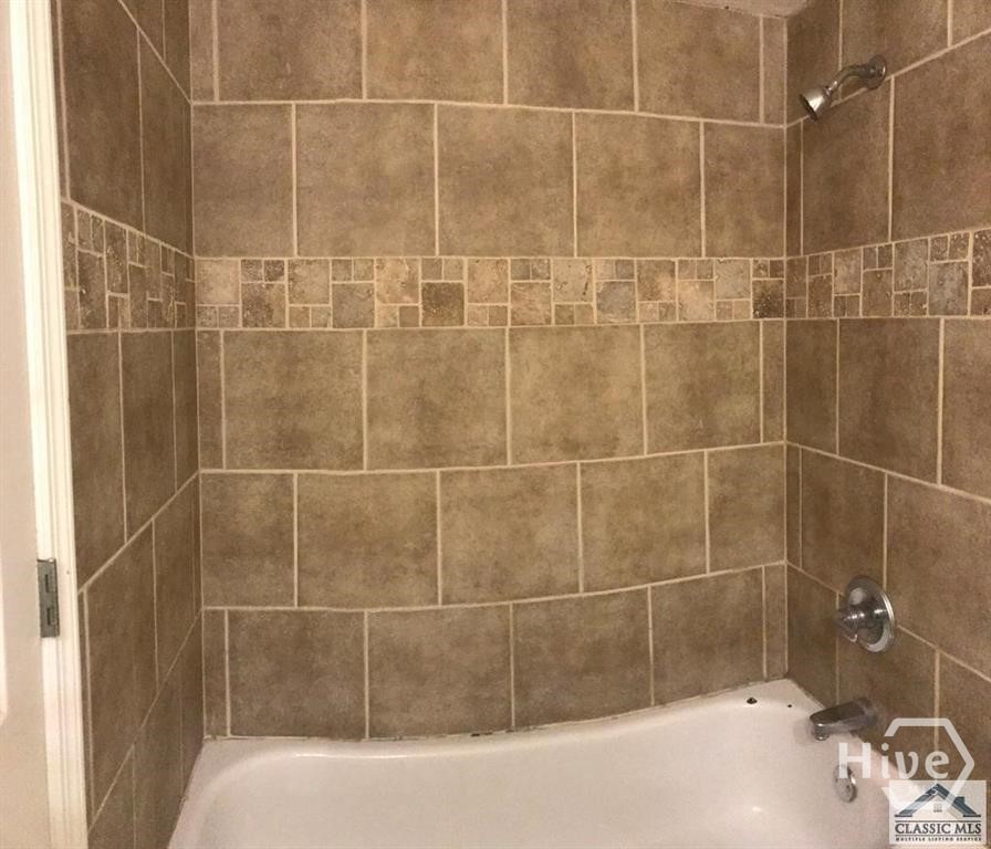 1055 Baxter Street 408 Property Photo 10