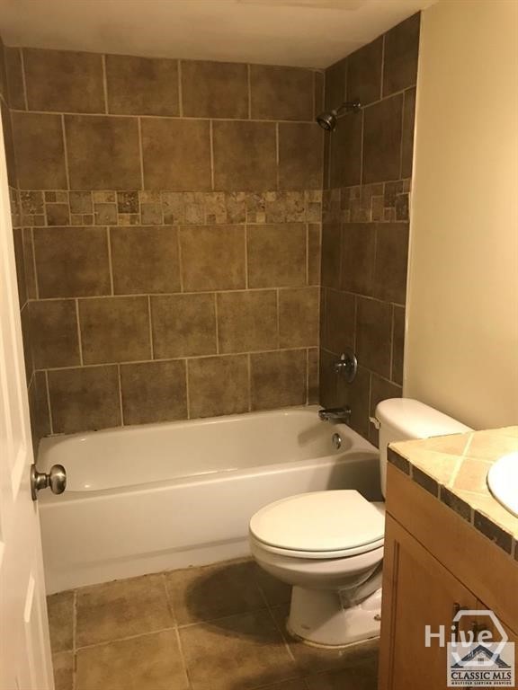 1055 Baxter Street 408 Property Photo 14