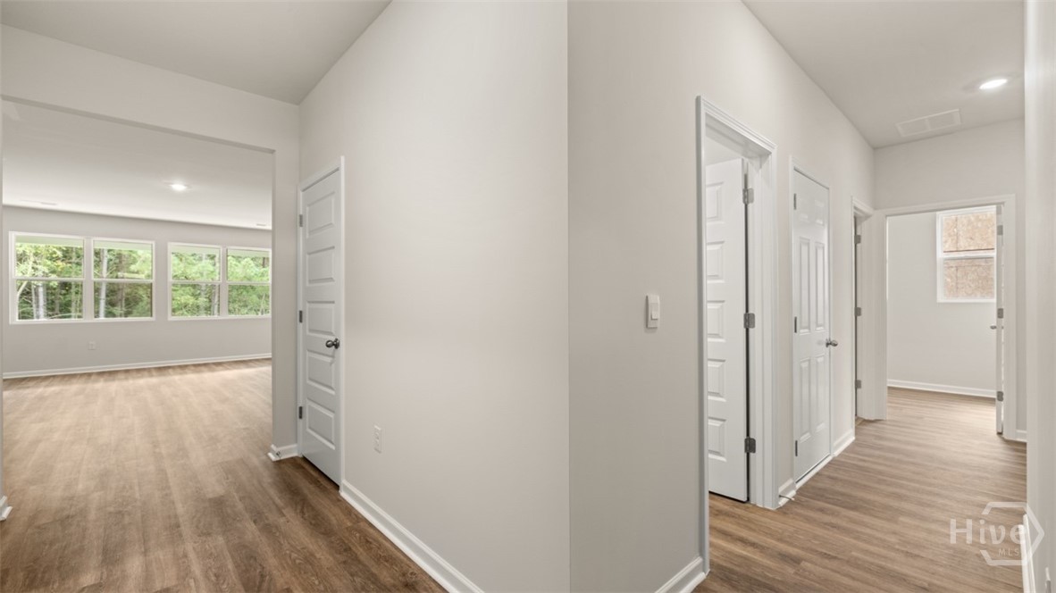 470 Abbott Road Property Photo 31