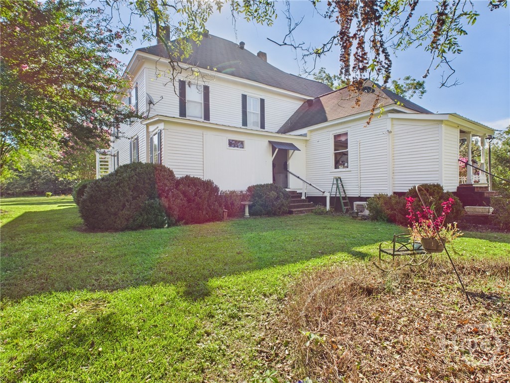 1170 Ash Road Property Photo 8