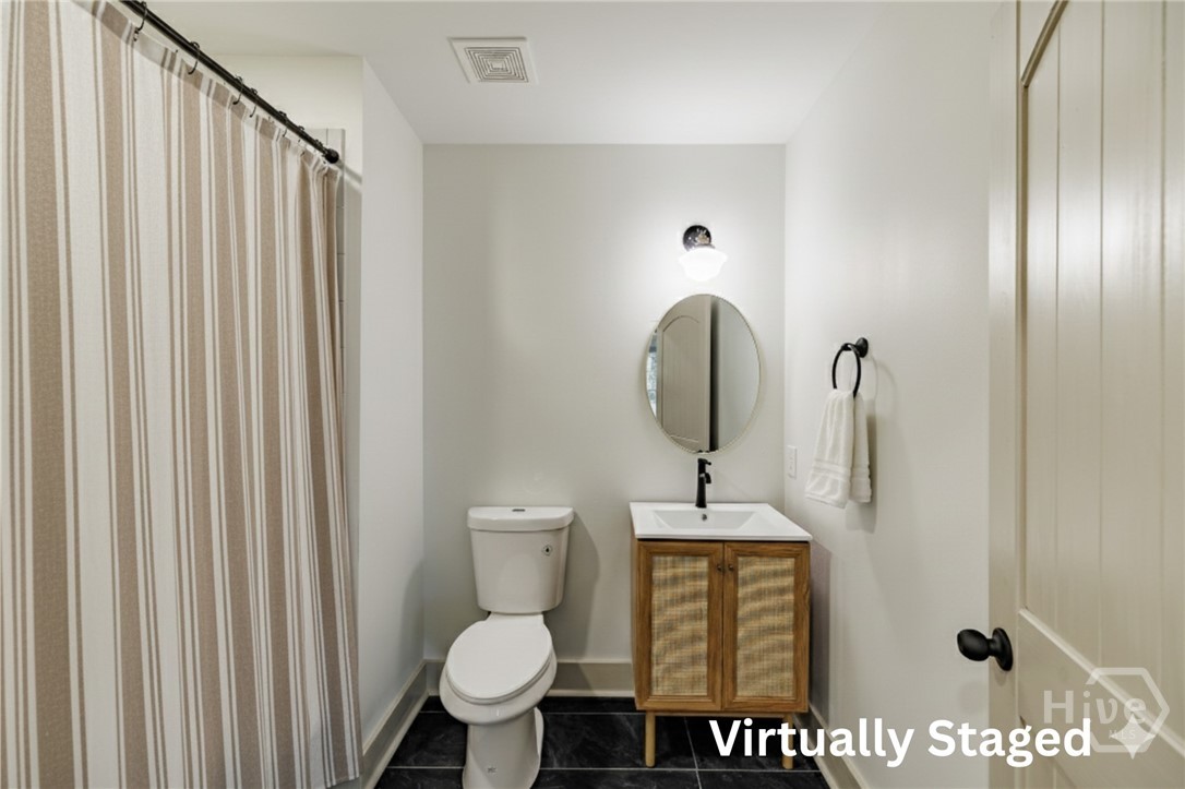 325 Stokes Street Property Photo 6