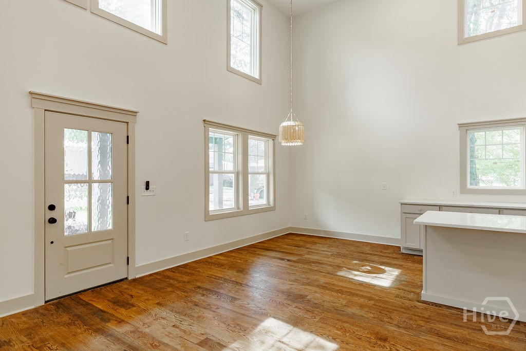 325 Stokes Street Property Photo 10