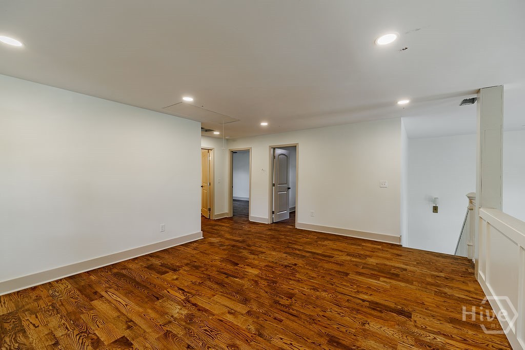 325 Stokes Street Property Photo 29