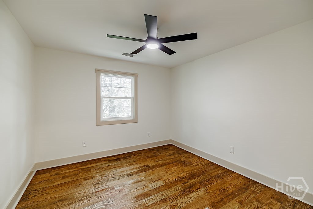 325 Stokes Street Property Photo 30