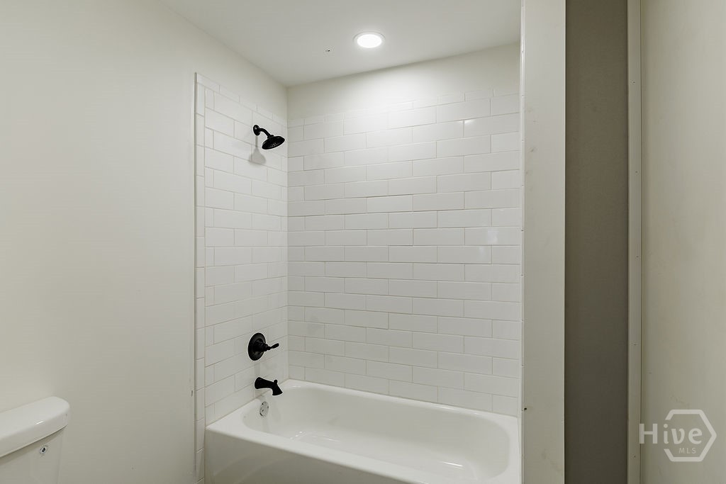 325 Stokes Street Property Photo 35