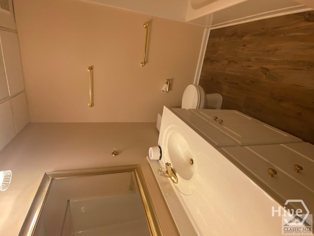 149 Walnut Ridge Drive Property Photo 44
