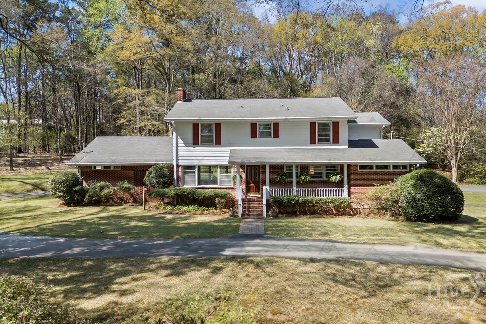 1310 Ivywood Drive Property Photo 1