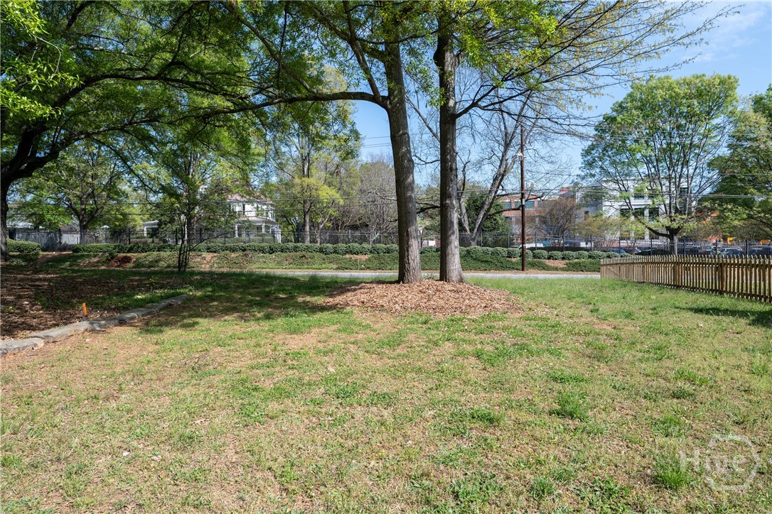 461 Oglethorpe Avenue Property Photo 8