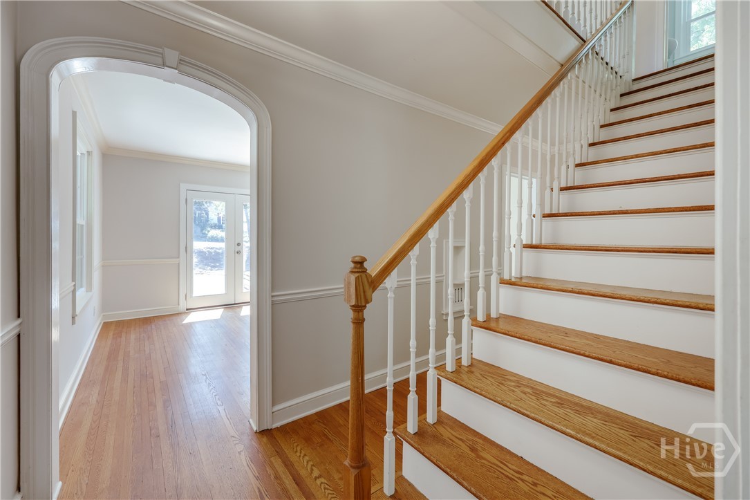 490 Mcwhorter Drive Property Photo 6