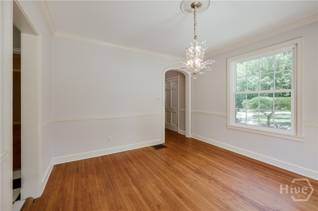 490 Mcwhorter Drive Property Photo 12