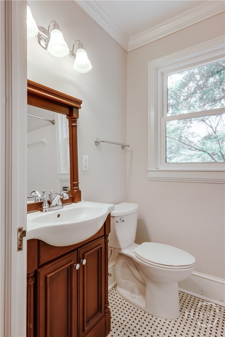 490 Mcwhorter Drive Property Photo 32