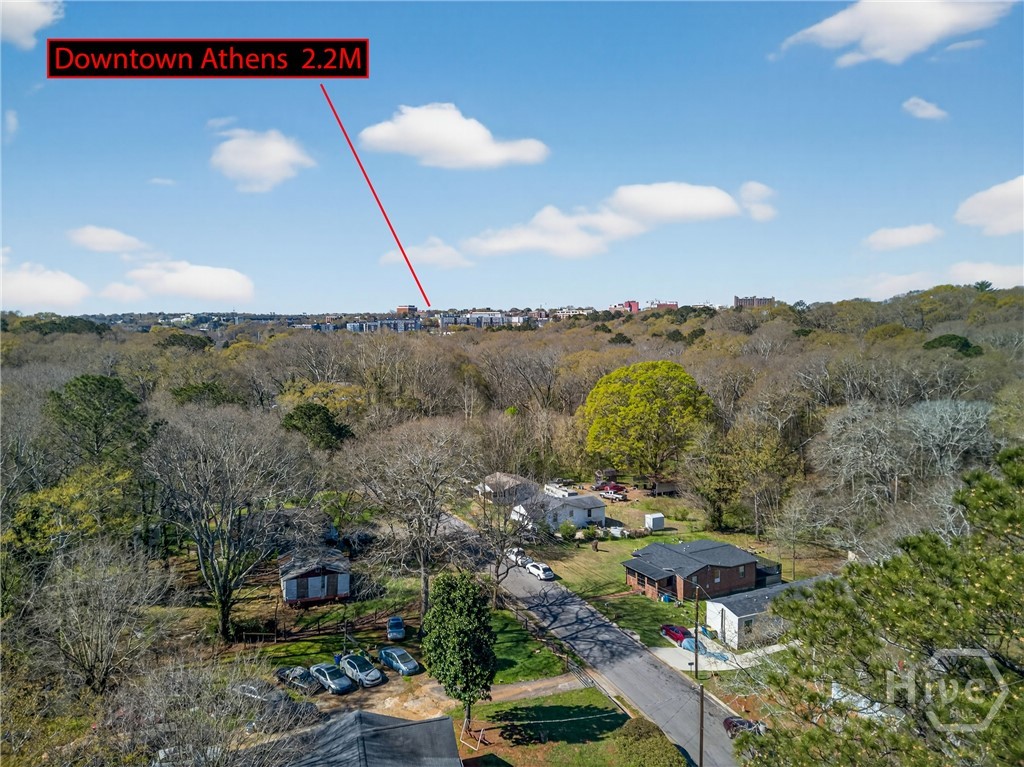 171 W Carver Drive Property Photo 4