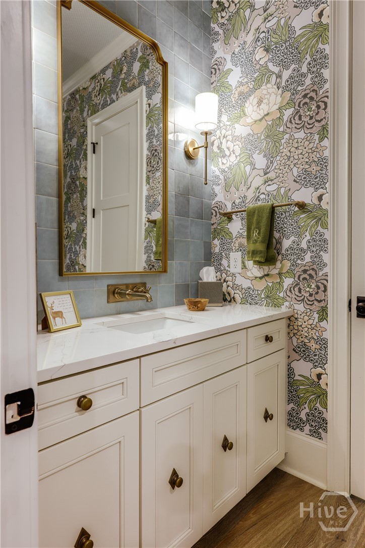 1180 Allgood Road Property Photo 4