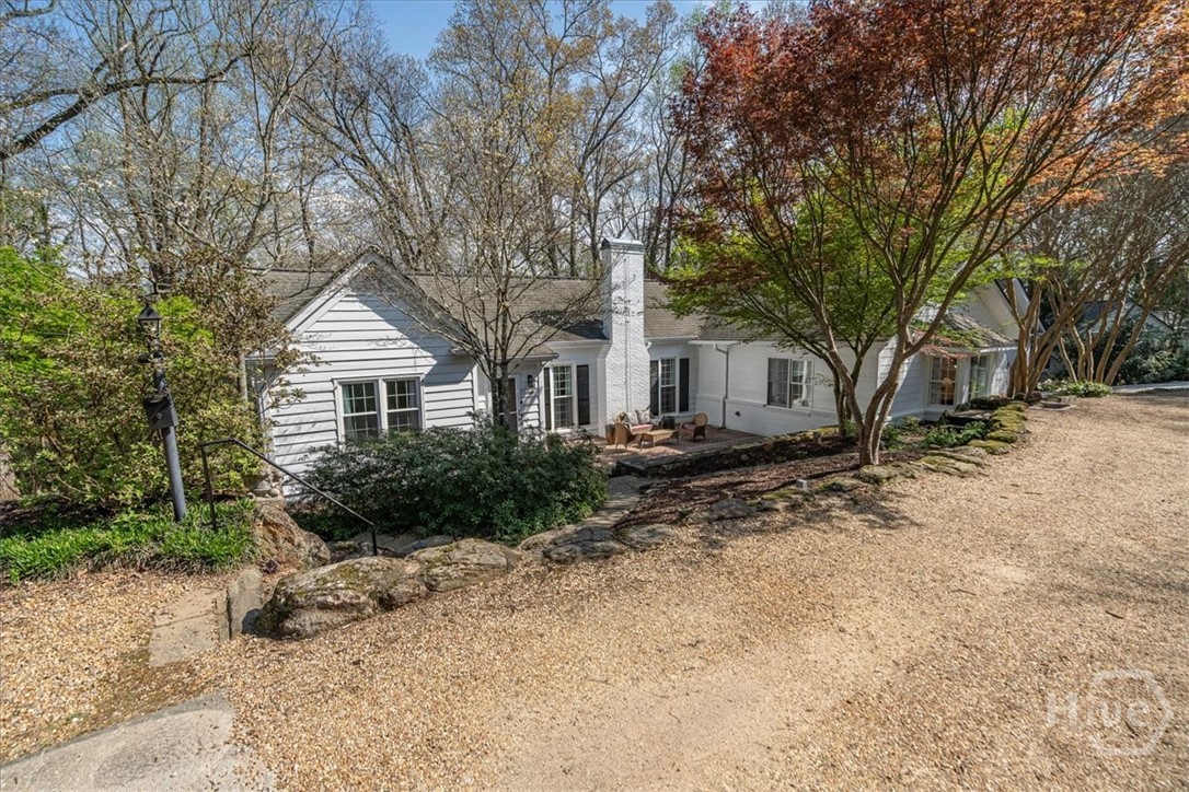 591 Milledge Terrace Property Photo 1