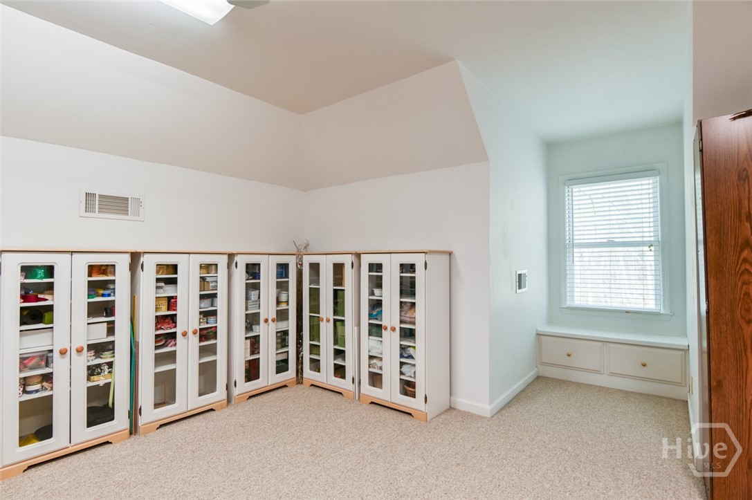 101 Middleton Court Property Photo 22