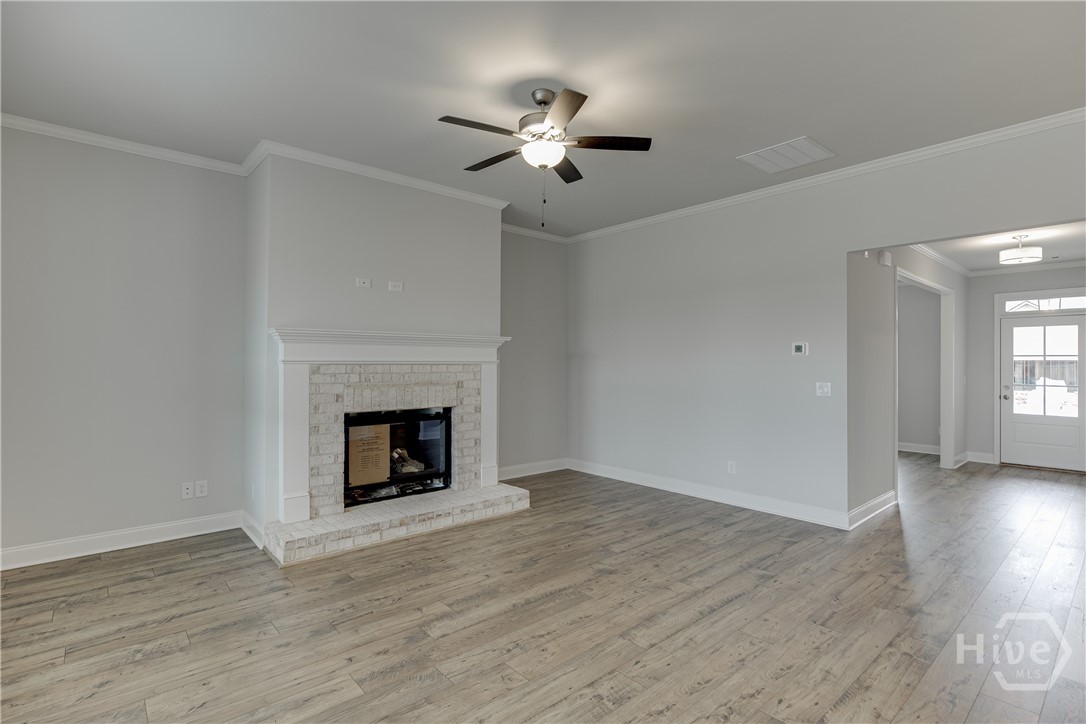 196 Oakdale Road Property Photo 10