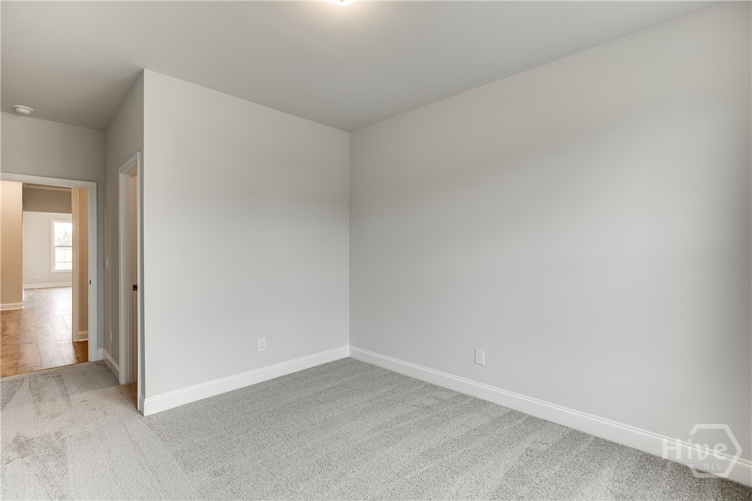 196 Oakdale Road Property Photo 24