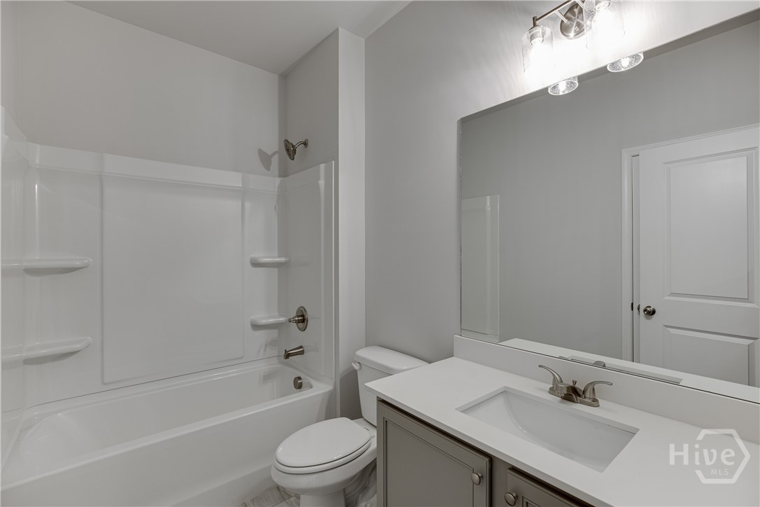 196 Oakdale Road Property Photo 28